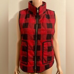 Racheal Vest Women's Size Large Red/Black Buffalo Check Sleeveless Full Zipper.